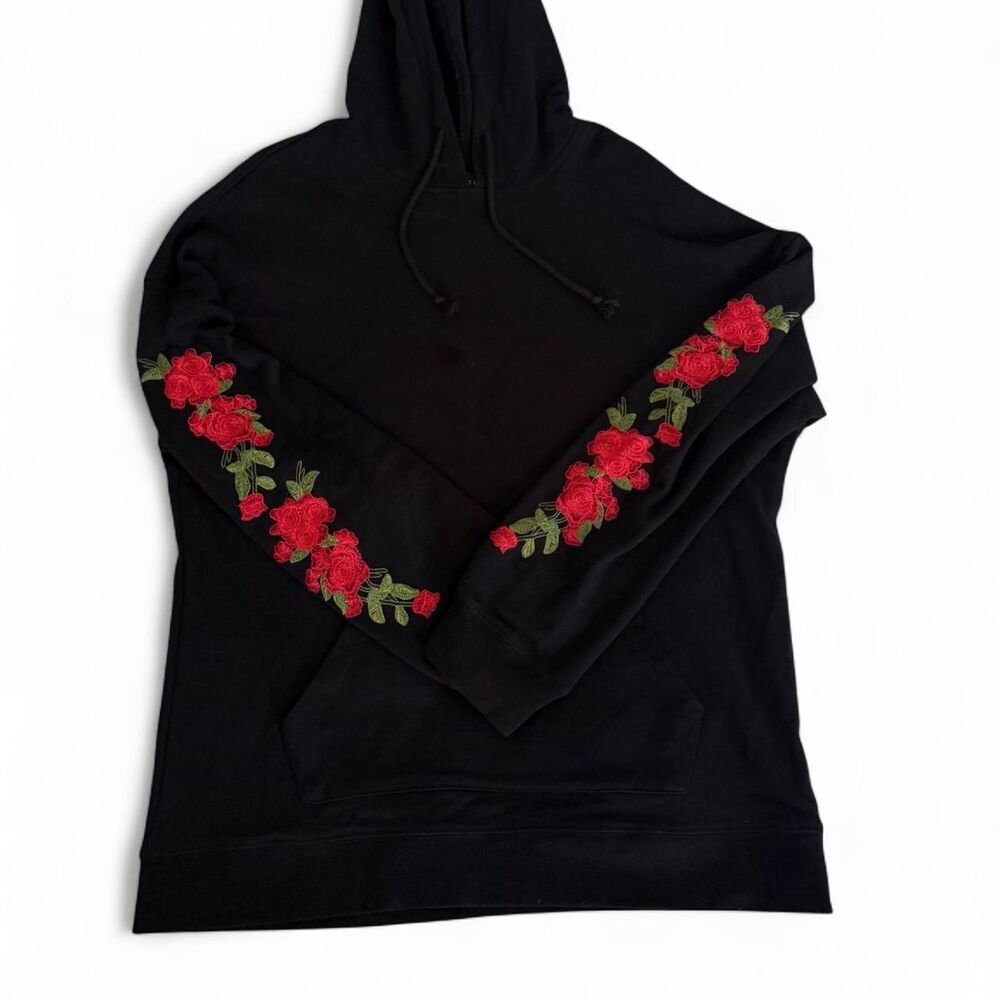 PacSun Black Roses Hoodie